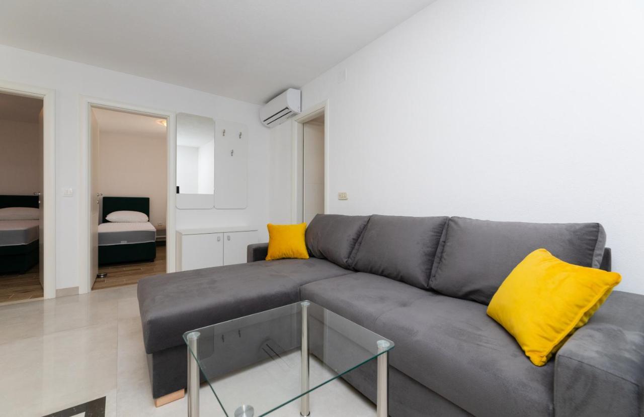 Apartmani Canaki ซูเปตาร์ ภายนอก รูปภาพ